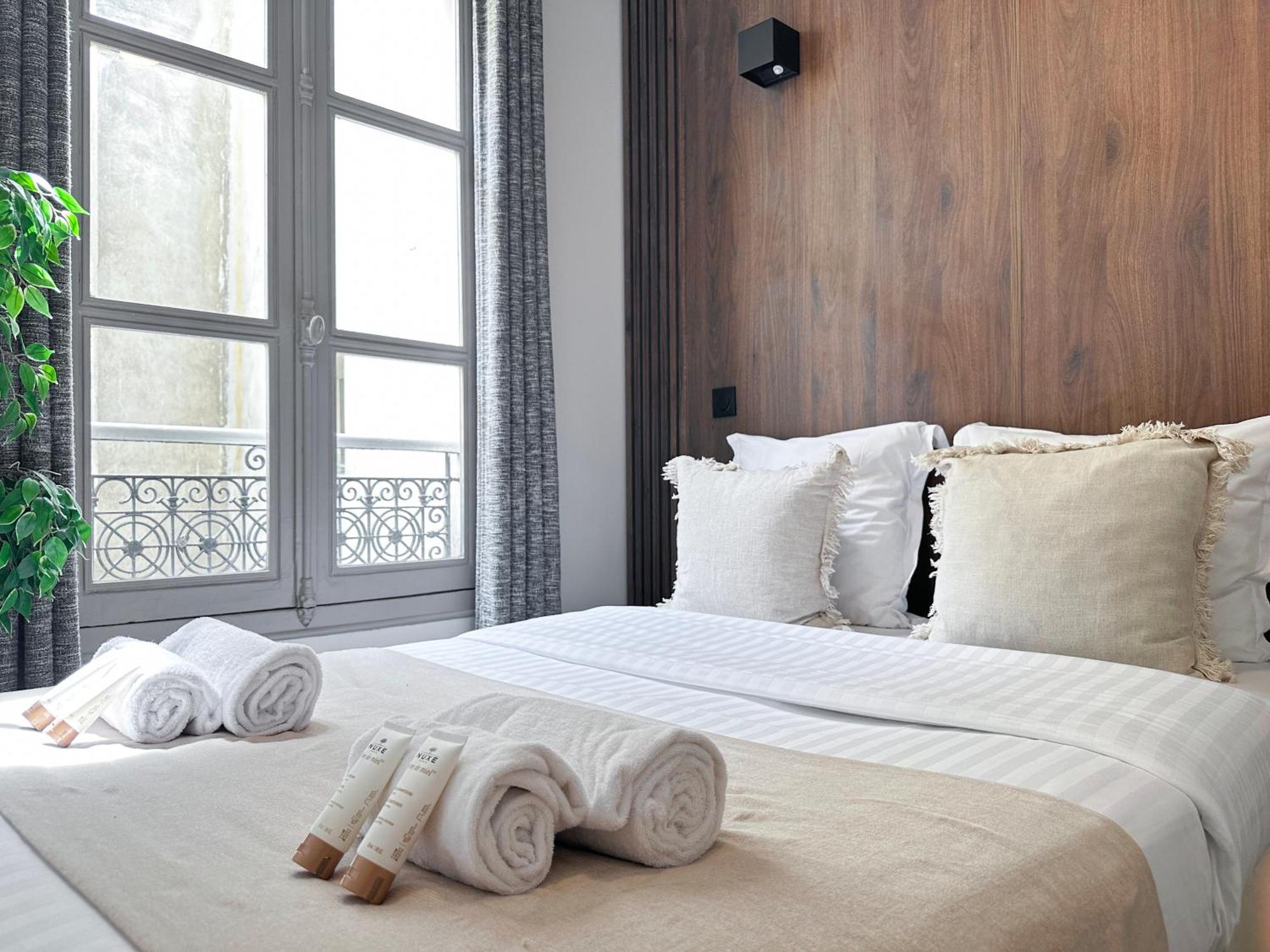 Ferienwohnung Unique Flat Near Louvre & Palais Royal Paris Exterior foto