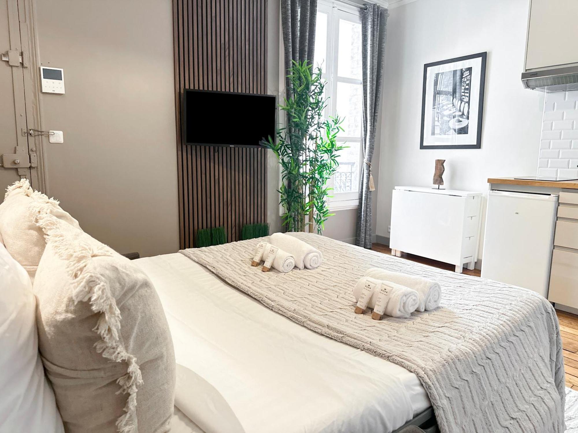 Ferienwohnung Unique Flat Near Louvre & Palais Royal Paris Exterior foto